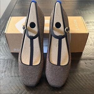 Rothy's Women's Bronzite Black and Brown T-Strap Mary Jane flats